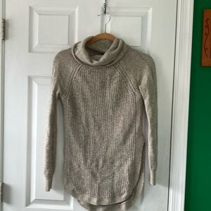 Retrod cream sweater women’s small oatmeal cowl neck scandì minimalist core